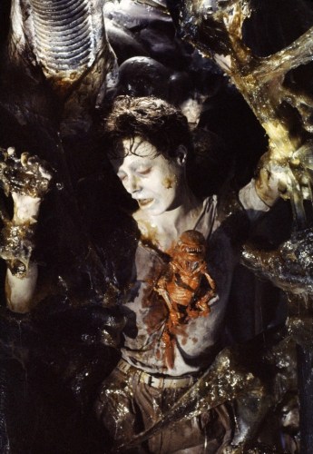 AliensChestbursternailedit