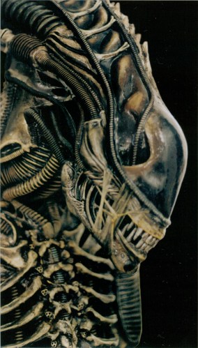 Aliensheropuppetsoes