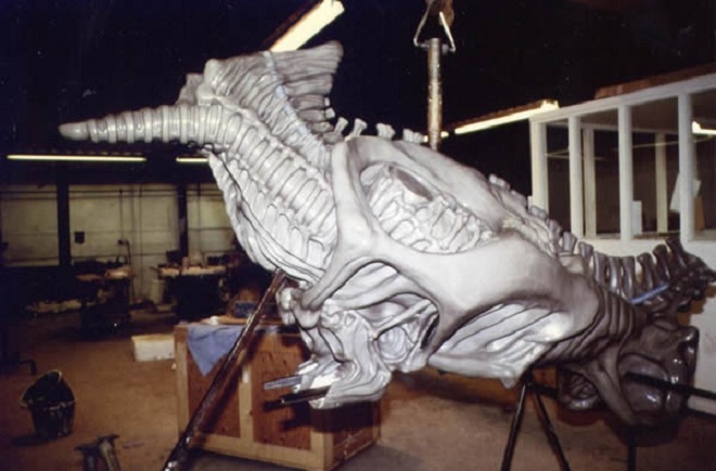 StarBeast — Aliens, the Alien Queen – Monster Legacy