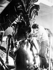 AliensQueenhangonlol