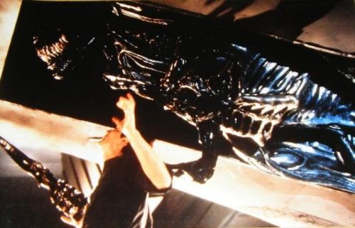 AliensQueenstabsBishop