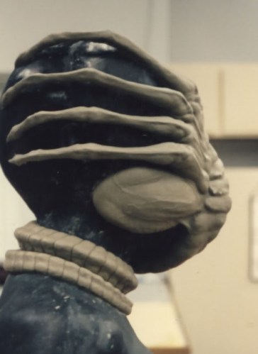 The Facehugger sculpture.